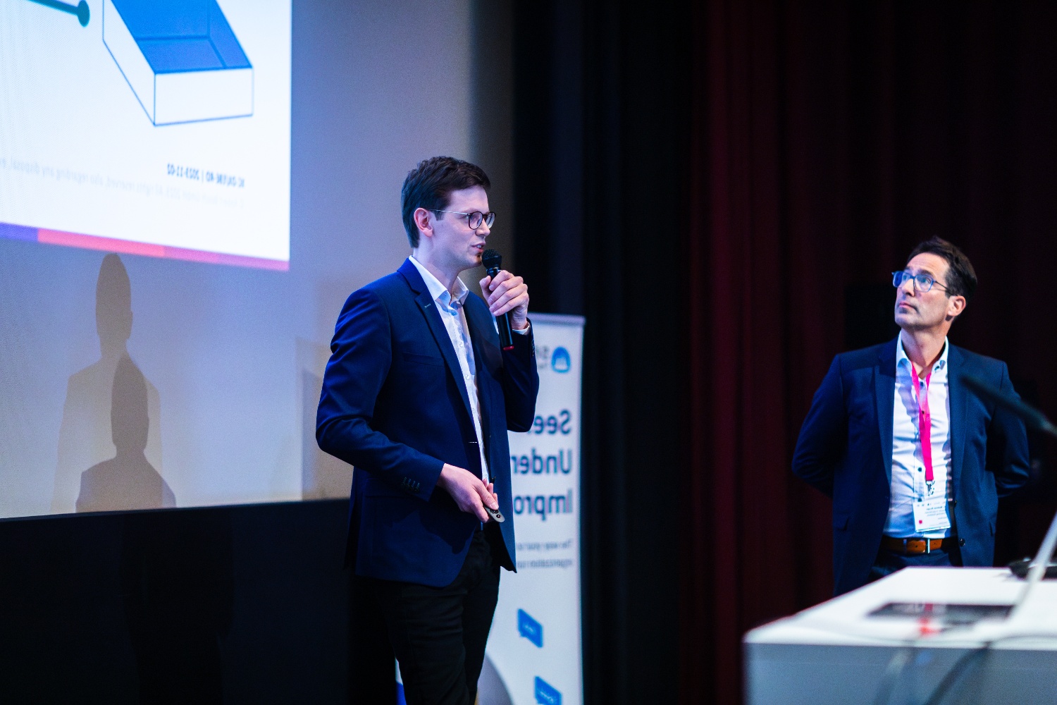 Felix Meyer zu Driehausen and Dr. Matthias Burger of Bosch Presenting Together at the Sharing the Roadmap Executive Summit-1